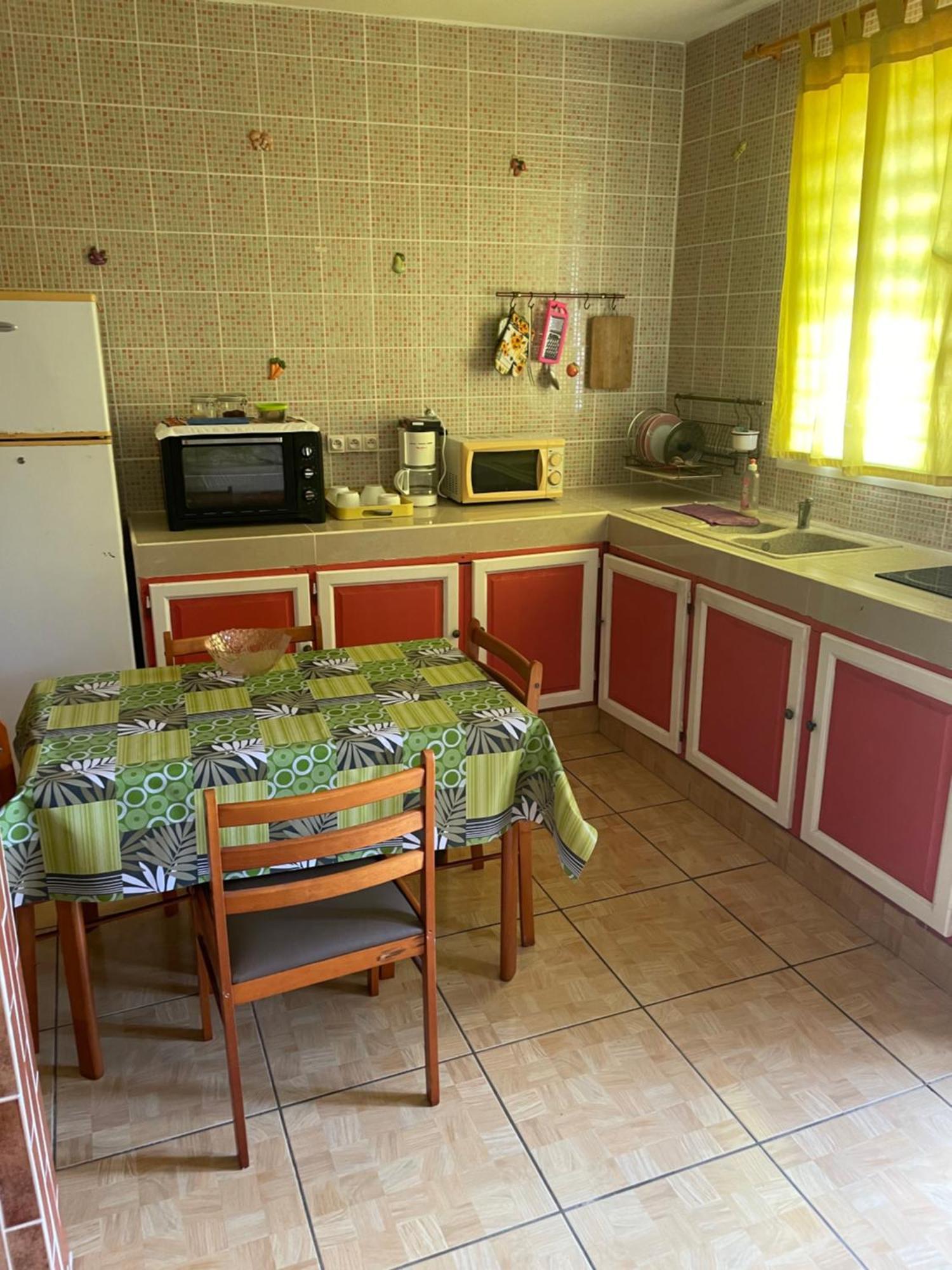 L'Aseta Paradise Grand-Bourg  Extérieur photo